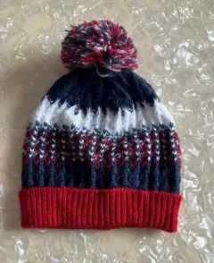 ポンポン付きニット帽 ネイビー レッド