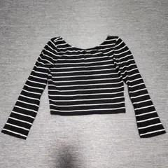 FOREVER21　ボーダー柄 長袖 クロップド丈 トップス
