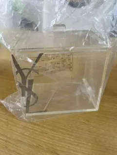 【未使用】YSL イヴ・サンローラン　クリアBOX