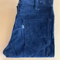 Levi's519コーデュロイ　紺色31インチ