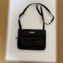 Coleman サコッシュ ブラック ショルダーバッグ