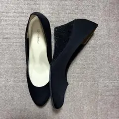 新品＊黒のフォーマルパンプスのサムネイル