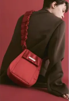 ギャザーハンドルフェイクレザーレザーフラップバッグ　レッド
