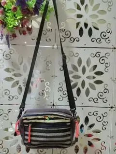 アーノルドパーマー ショルダーバッグ ボーダー柄 カラフルロゴ
