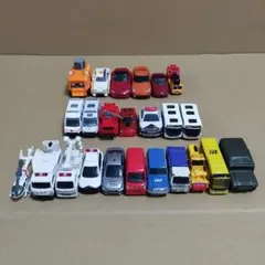 トミカ まとめ売り 11台セット - メルカリ