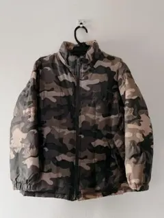（訳あり）迷彩柄　ダウンジャケット　130㎝　ユニクロ