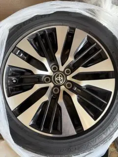 アルファードHEV Z 225/60R18タイヤ・18X7アルミホイールセット - メルカリ