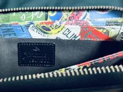 vivienne westwood総柄 ラウンドファスナー長財布