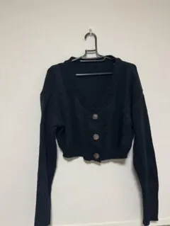 黒 クロップドカーディガン 長袖