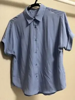 GU ドレープシャツ　半袖　Sサイズ　ブルー