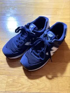ニューバランス　ＭＬ574 ネイビー　23cm