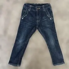 Item thumbnail for item 3663e1d3-156d-4c65-bfda-77cc798b008d