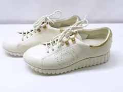 美品　フェラガモ　ガンチーニ　スニーカー　8 1/2　約24.5ｃｍ　レディース