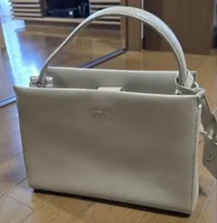 agnès b. ベージュ ハンドバッグ