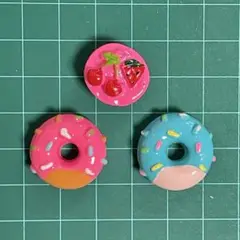 21.カラフルドーナツ・ケーキ　3個セット