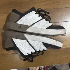 Air Jordan スニーカー ブラック/ホワイト/ブラウン