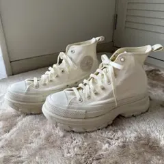 ！値下げ中！☆【CONVERSE】 厚底ハイカットスニーカー
