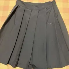 adida Originalsプリーツスカート Mのサムネイル