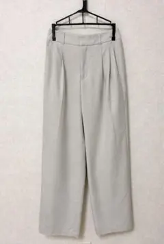 GU ジーユー タックワイドパンツ ホワイト S
