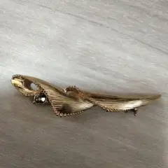 ブローチ ④