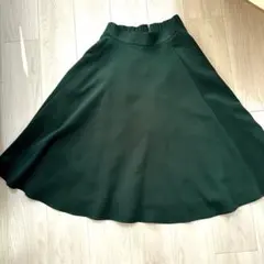 【Betty 様専用】値下げ！【日本製】ユナイテッドアローズ　グリーンスカートのサムネイル