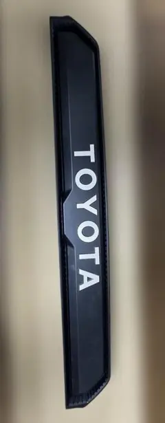 ハイエース 純正フロントグリル マットブラック チッピング塗装 TOYOTA