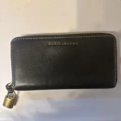MARCJACOBS財布のサムネイル
