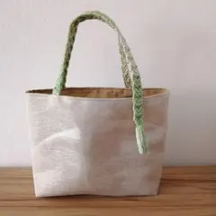 Item thumbnail for item 2259b29c-7520-400b-b945-9fe3543290e8