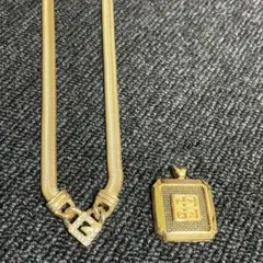 GIVENCHY ジバンシー ゴールドカラー ネックレス ペンダント2点0665