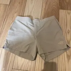 THE NORTH FACE ベージュショートパンツ