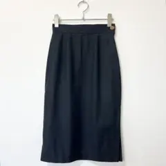 【美品】ヴィヴィアンウエストウッド 膝丈スカート オーブ総柄(裏地) イタリア製のサムネイル