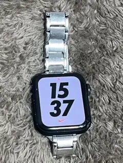 Apple Watch SE 第2世代　充電コード付き