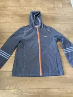 adidas neo フード付きグレージャンパー