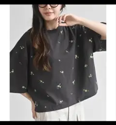 rps フラワー刺繍 ショート丈T チャコールグレーのサムネイル