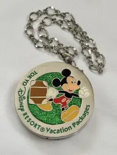 ミッキーマウス キーホルダー グリーンラメ