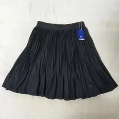 未使用 バーバリー ブルーレーベル 刺繍 ロゴ プリーツ スカート 新品 黒
