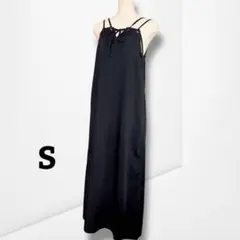 【ノーブランド】 キャミワンピース ロング 黒 シンプル 大人きれいめ S