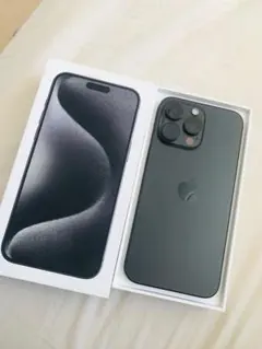 iPhone 15 Pro Max simフリー 256GB ブラックチタニウム