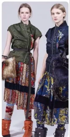専用　sacai 【未使用】ノースリーブスカーフ付ワンピース　巻きスカート 2025年最新】sacai ノースリーブの人気アイテム - メルカリ