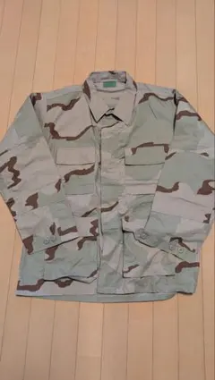 ミリタリージャケット　米軍　デザートカモ