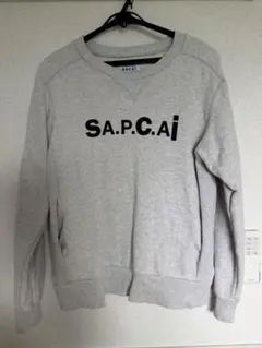 24時まで限定価格　A.P.C. sacai トレーナー XS スウェットのサムネイル