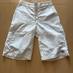 Item thumbnail for item 978a552d-e3e9-45c0-be4d-92be0481deac