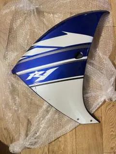 ⁠YZF-R6 5EB 純正フロントカウル アッパーカウル スモークスクリーン付 YZF-R6 5EB 純正フロントカウル アッパーカウル スモークスクリーン付