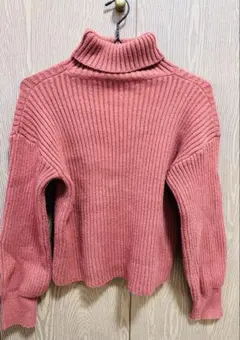 タートルネック　ニット
