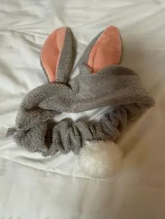 ディズニー　ヘアバンド　とんすけ