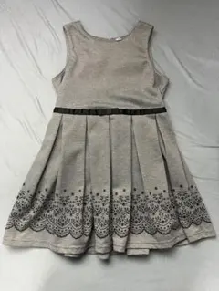 Item thumbnail for item d0dc49a0-2816-47a9-9797-04934b595950