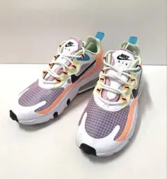 NIKE　ナイキ　AIR MAX 270 REACT　マルチカラーのサムネイル