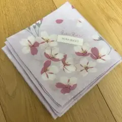 NINA RICCI ニナリッチ ハンカチのサムネイル