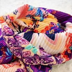 Desigual 大判ストール マルチカラー 総柄 タッセル付き 春夏のサムネイル