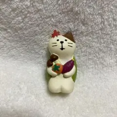 実りの秋猫　コンコンブル　置き物　フィギュア